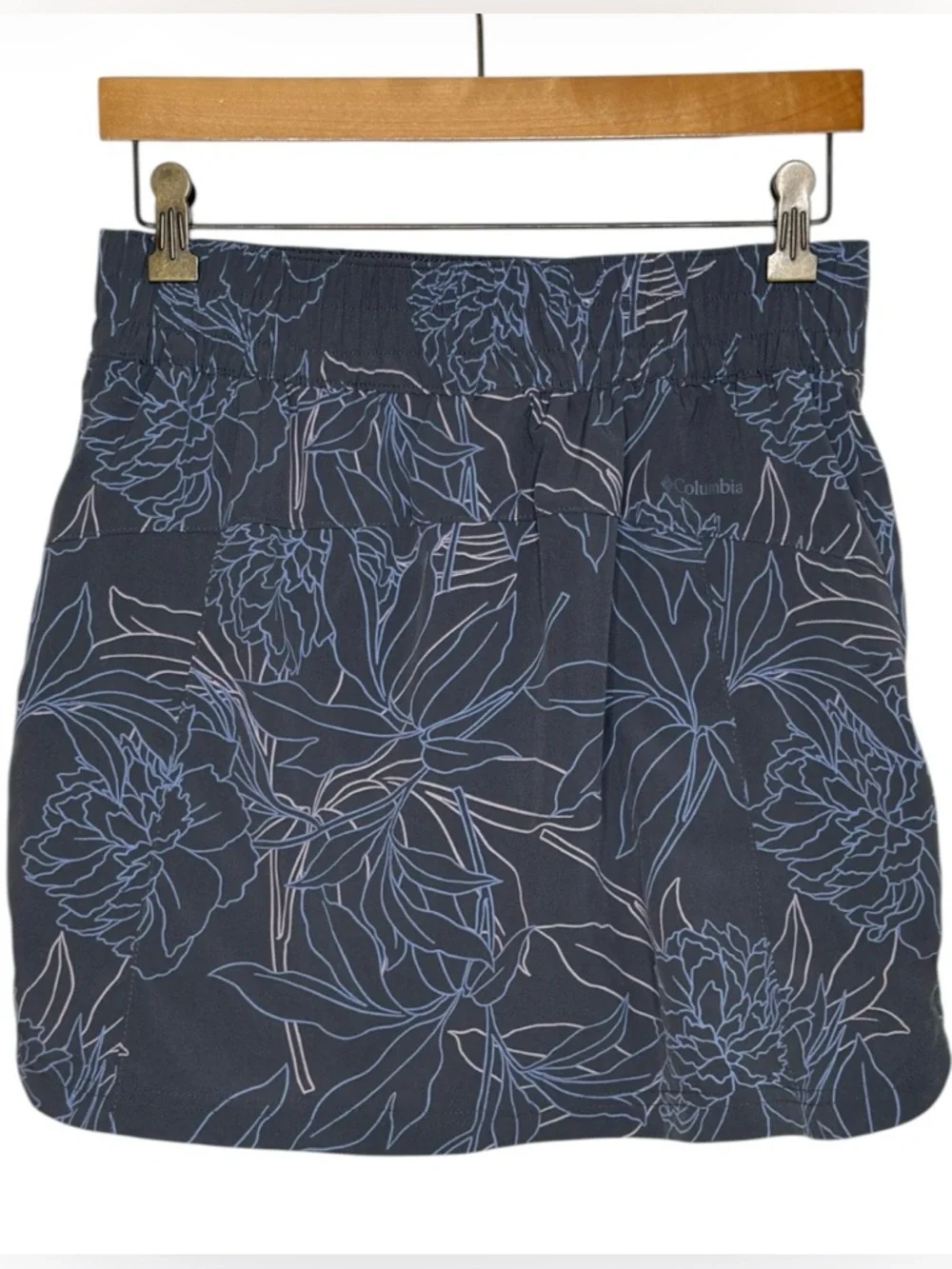 Columbia Skort Grey with Pink & Blue Floral Sz Small - Picture 2 of 8